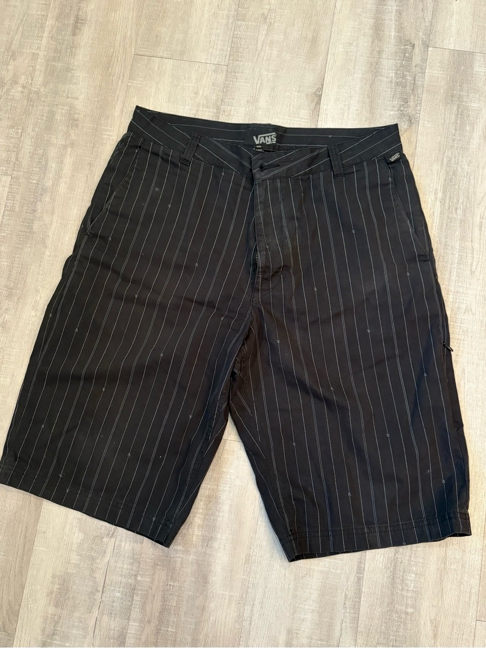 Vans Men’s Black Shorts with White Pinstripes and Side Zipper Pocket